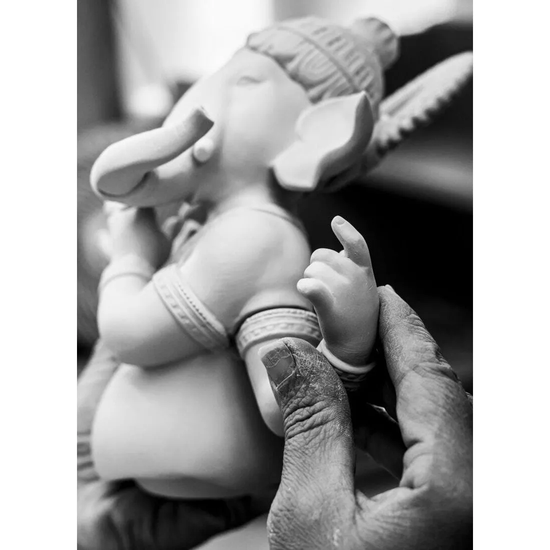 Bansuri Ganesha Figurine (Limited Edition) (Lladro Special Order)