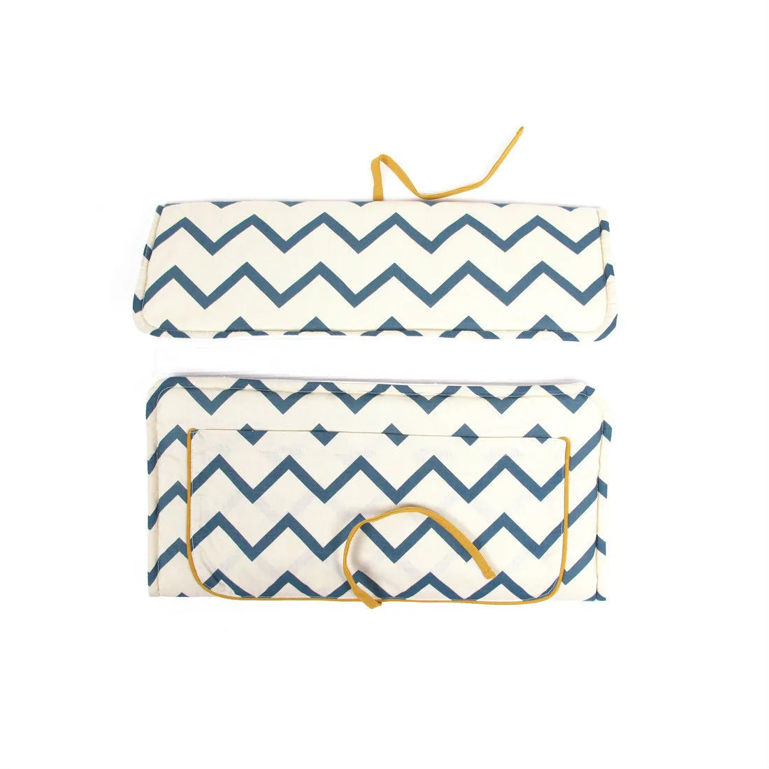 Nobodinoz Changing Pad Zigzag Blue