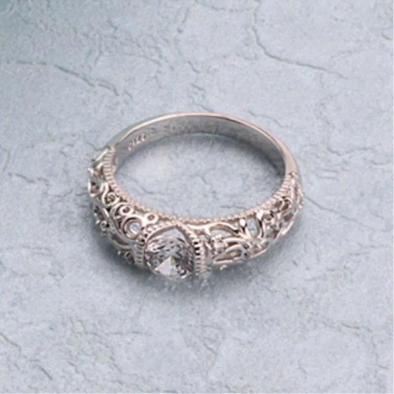 The Midnight Frost Ring