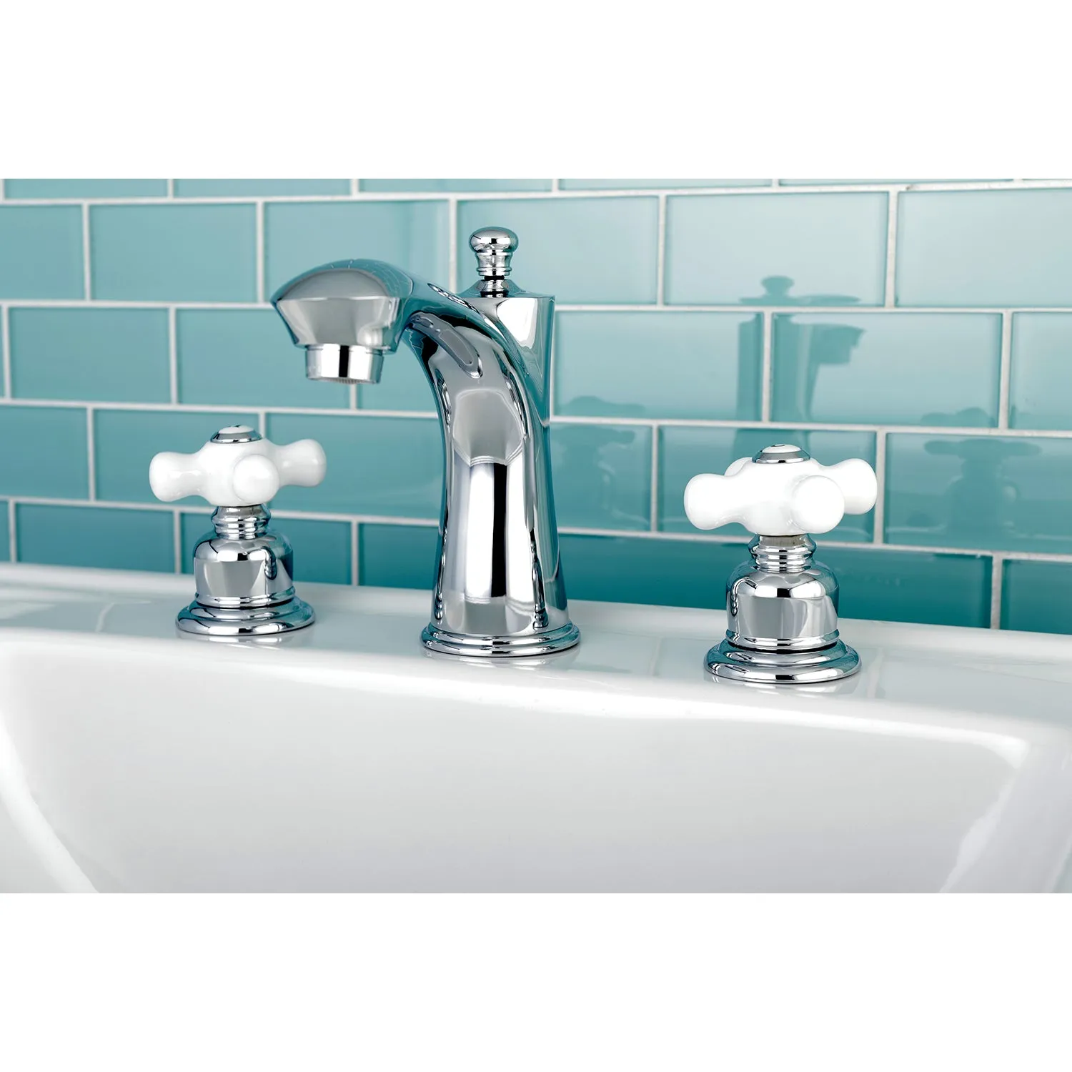 Victorian 8 inch Widespread Bathroom Faucet